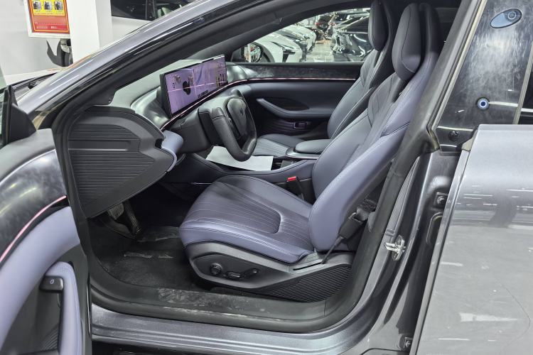 Used Jiyue 07 2025 Passion Edition Interior 3