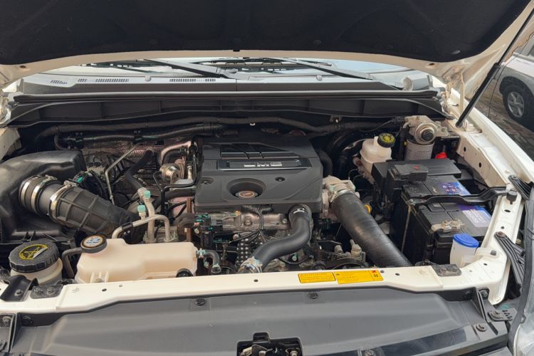 Used JMC Baodian 2020 2.5T Diesel 4x4 Comfort Edition Standard Wheelbase JX4D25A6L Engine Bay