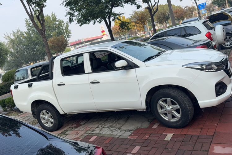 Used JMC Baodian 2020 2.5T Diesel 4x4 Comfort Edition Standard Wheelbase JX4D25A6L Exterior 6