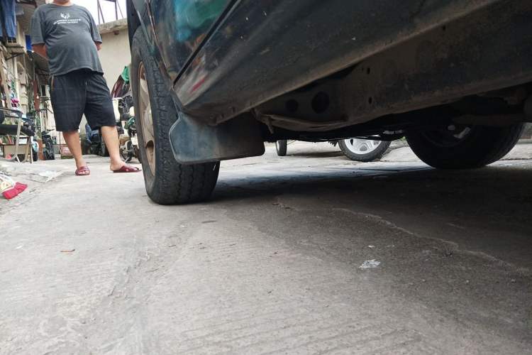 Used JMC Baodian 2009 2.8T Two-Wheel-Drive Diesel GL Chassis Front Left
