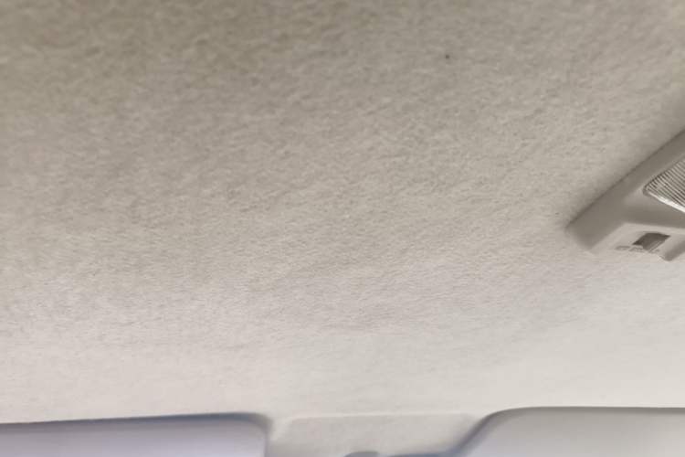 Used JMC Baodian 2009 2.8T Two-Wheel-Drive Diesel GL Headliner