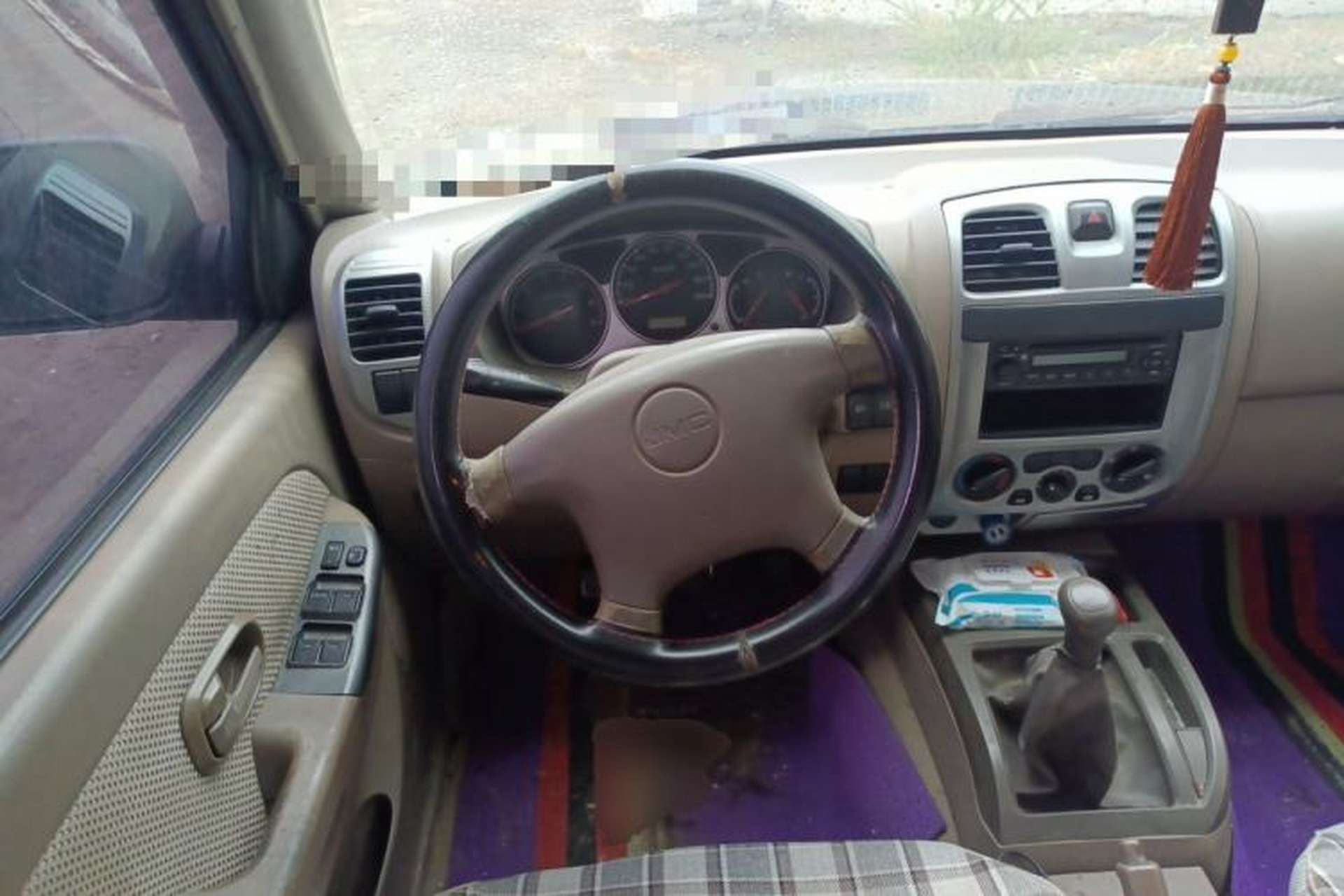 Used JMC Baodian 2009 2.8T Two-Wheel-Drive Diesel GL Steering Wheel