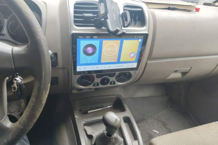 Used JMC Baodian 2013 2.8T Two-Wheel Drive Comfortable Value Edition JX493ZLQ4F Audio And AC Panel