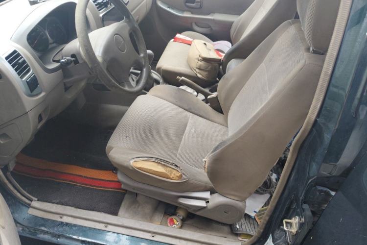 Used JMC Baodian 2013 2.8T Two-Wheel Drive Comfortable Value Edition JX493ZLQ4F Driver Seat