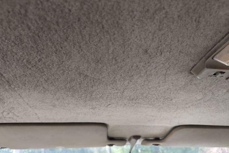 Used JMC Baodian 2013 2.8T Four-Wheel Drive Diesel Comfort Value Edition Headliner
