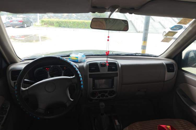 Used JMC Baodian 2013 2.8T Two-Wheel-Drive Diesel Comfort Value Edition Headliner
