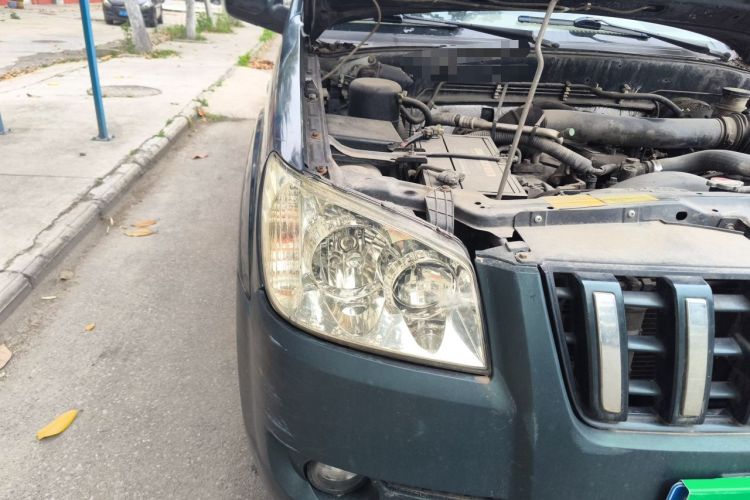 Used JMC Baodian 2013 2.8T Two-Wheel-Drive Diesel Comfort Value Edition Right Front Headlight