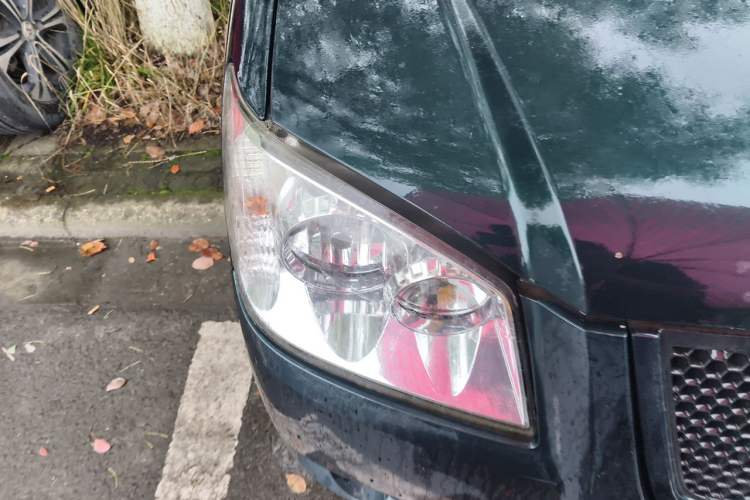 Used JMC Baodian 2013 2.8T Two-Wheel Drive Comfortable Value Edition JX493ZLQ4F Right Front Headlight