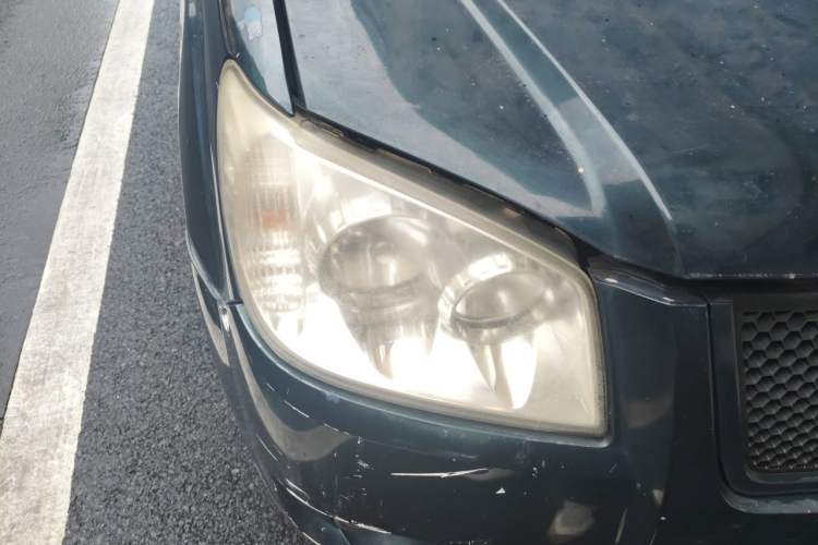 Used JMC Baodian 2013 2.8T Two-Wheel Drive Comfortable Value Edition JX493ZLQ4F Right Front Headlight