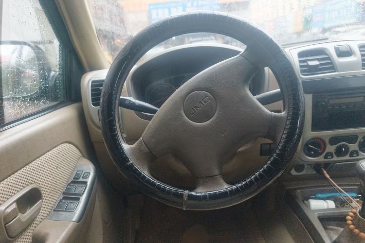 Used JMC Baodian 2013 2.8T Two-Wheel Drive Comfortable Value Edition JX493ZLQ4F Steering Wheel