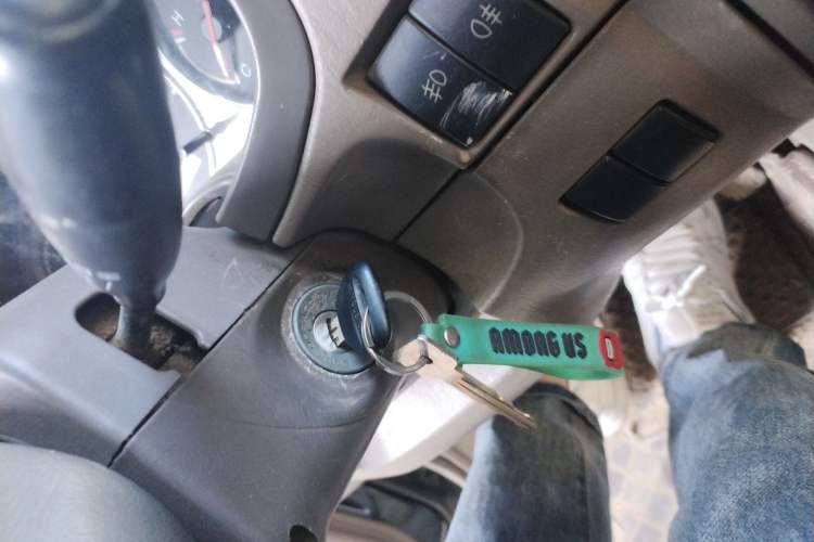 Used JMC Baodian 2013 2.8T 4x4 Comfortable Value Edition JX493ZLQ4F Vehicle Key