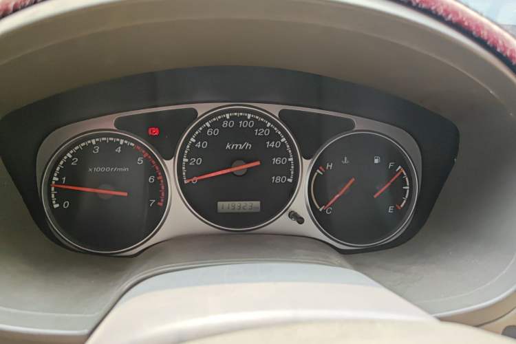 Used JMC Baodian 2013 2.8T Two-Wheel Drive Comfortable Value Edition JX493ZLQ4F Instrument Cluster