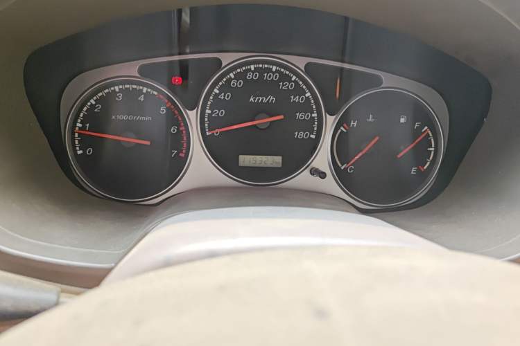 Used JMC Baodian 2013 2.8T Two-Wheel Drive Comfortable Value Edition JX493ZLQ4F Odometer Close Up