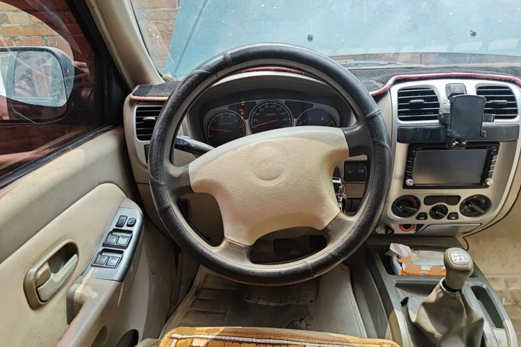 Used JMC Baodian 2013 2.8T Two-Wheel Drive Comfortable Value Edition JX493ZLQ4F Steering Wheel