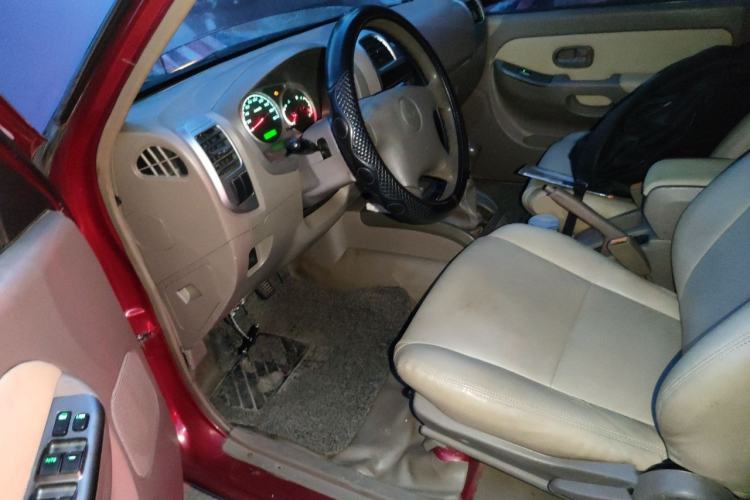 Used JMC Baodian 2013 2.8T Two-Wheel Drive Comfortable Value Edition JX493ZLQ4F Driver Seat