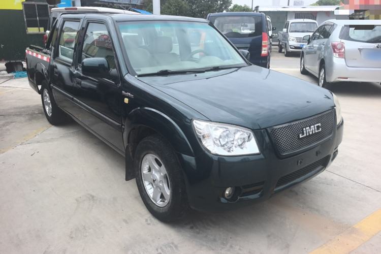 Used JMC Baodian 2015 2.8T New Fashion Diesel Two-Wheel Drive Comfort Edition JX493ZLQ4C Exterior 2