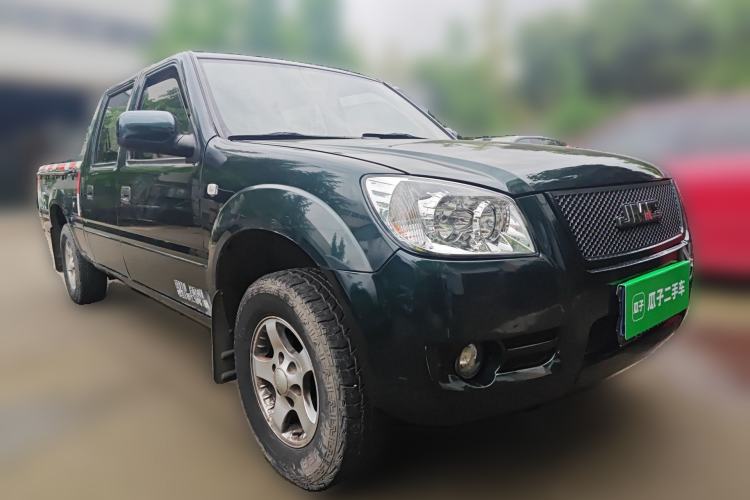 Used JMC Baodian 2015 2.8T New Value-Added Diesel Two-Wheel Drive Extended Version JX493ZLQ4C Front Right 45 Deg