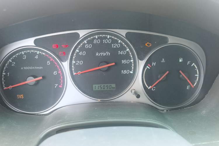 Used JMC Baodian 2015 2.8T New Fashion Diesel Two-Wheel Drive Comfort Edition JX493ZLQ4C Odometer Close Up