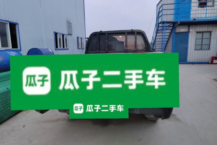 Used JMC Baodian 2015 2.8T New Value-Added Diesel Two-Wheel Drive Comfort Edition JX493ZLQ4F Rear