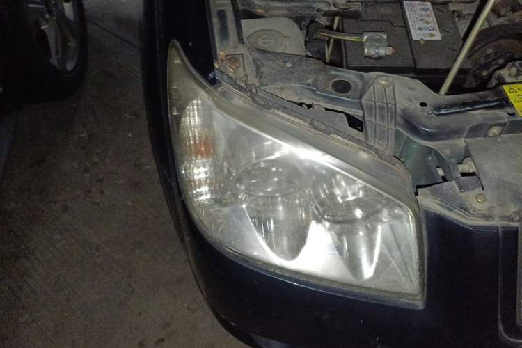 Used JMC Baodian 2015 2.8T New Value-Added Diesel Two-Wheel Drive Comfort Edition JX493ZLQ4F Right Front Headlight