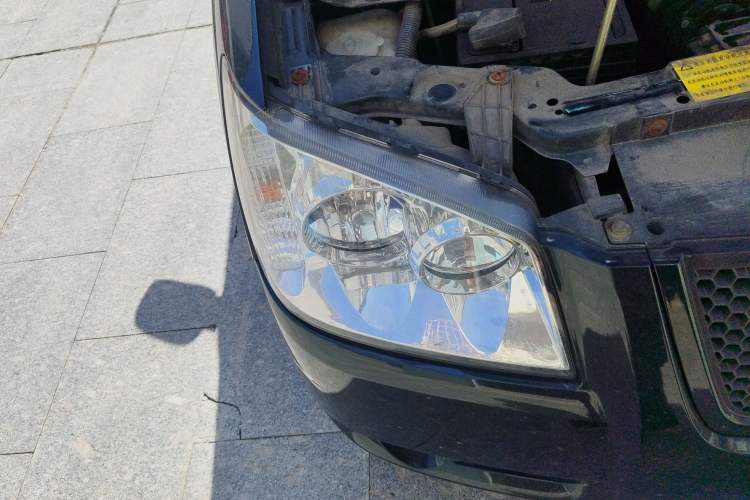 Used JMC Baodian 2015 2.8T New Value-Added Diesel Two-Wheel Drive Comfort Edition JX493ZLQ4F Right Front Headlight