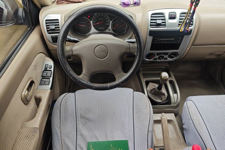 Used JMC Baodian 2015 2.8T New Value-Added Diesel Two-Wheel Drive Extended Version JX493ZLQ4C Steering Wheel