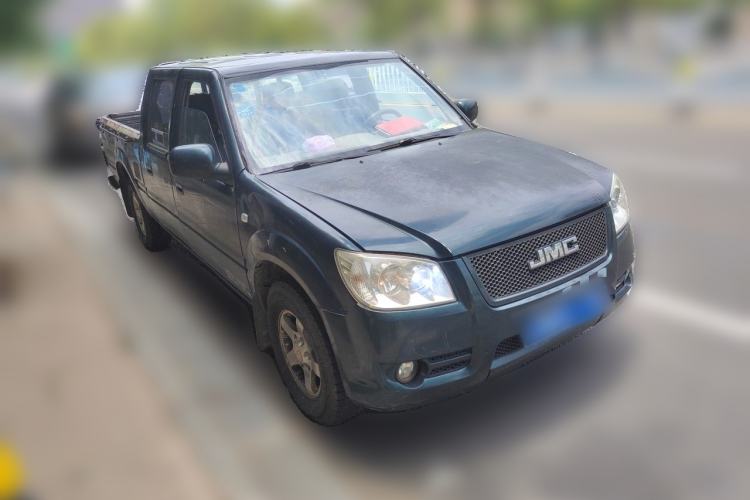Used JMC Baodian 2015 2.8T New Value-Added Diesel Two-Wheel Drive Extended Version JX493ZLQ4C Front Right 45 Deg