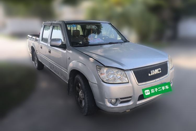 Used JMC Baodian 2015 2.8T New Value-Added Diesel Two-Wheel Drive Extended Version JX493ZLQ4C Front Right 45 Deg