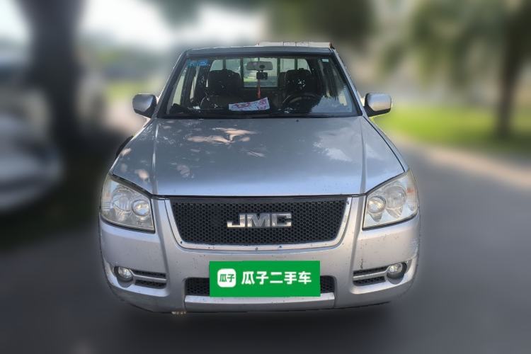 Used JMC Baodian 2015 2.8T New Value-Added Diesel Two-Wheel Drive Extended Version JX493ZLQ4C Front