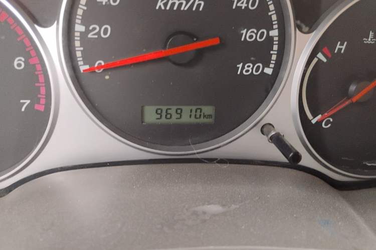 Used JMC Baodian 2015 2.8T New Value-Driven Diesel Two-Wheel Drive Luxury Edition JX493ZLQ4C Odometer Close Up