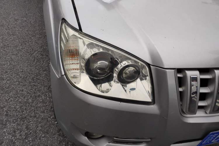 Used JMC Baodian 2015 2.8T New Value-Driven Diesel Two-Wheel Drive Luxury Edition JX493ZLQ4C Right Front Headlight