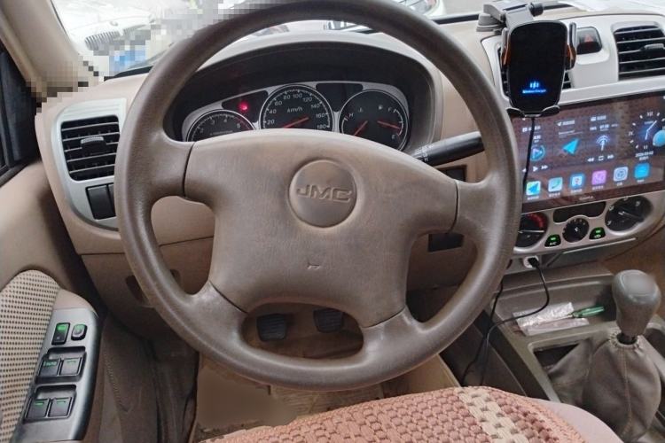 Used JMC Baodian 2015 2.8T New Value-Driven Diesel Two-Wheel Drive Luxury Edition JX493ZLQ4C Steering Wheel