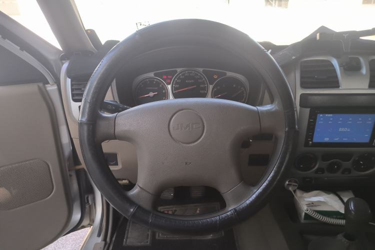 Used JMC Baodian 2015 2.8T New Value-Added Diesel Two-Wheel Drive Extended Version JX493ZLQ4C Steering Wheel