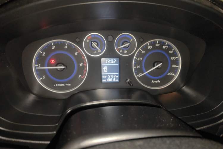 Used JMC Baodian 2016 2.8T New Value-Added Diesel Two-Wheel Drive Standard Version JX493ZLQ4G Instrument Cluster