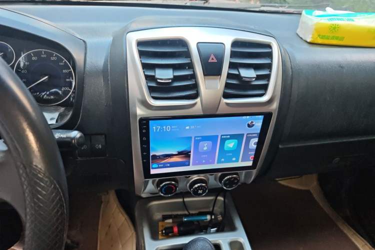 Used JMC Baodian 2016 2.8T New Value-Added Diesel Two-Wheel Drive Extended Cargo Basic Version Long JX493ZLQ4F Audio And AC Panel
