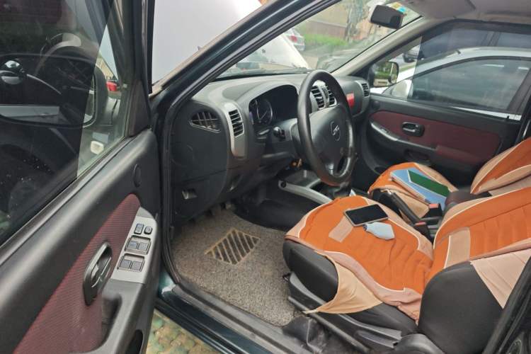 Used JMC Baodian 2016 1.8T New Value-Added Gasoline Two-Wheel Drive Standard Cab Comfort Model JX4G18E5L Driver Seat