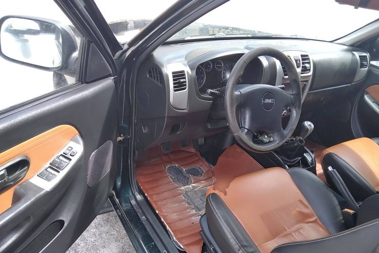 Used JMC Baodian 2016 2.8T New Value-Added Diesel Two-Wheel Drive Standard Version JX493ZLQ4G Driver Seat