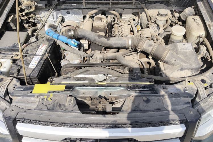 Used JMC Baodian 2016 2.8T New Value-Added Diesel Two-Wheel Drive Standard Version JX493ZLQ4G Engine Bay