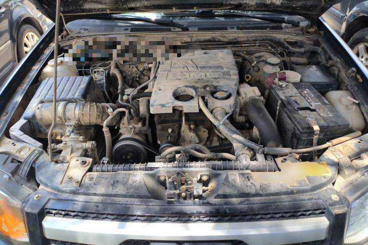 Used JMC Baodian 2016 2.9T PLUS Diesel Two-Wheel-Drive Base Version 5050 mm Long JX4D30 Engine Bay