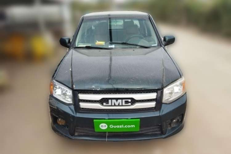Used JMC Baodian 2016 2.8T New Value-Added Diesel Two-Wheel Drive Extended Cargo Basic Version JX493ZLQ4F Front