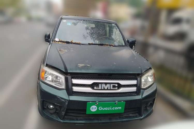 Used JMC Baodian 2016 2.8T New Value-Added Diesel Two-Wheel Drive Extended Cargo Basic Version JX493ZLQ4F Front