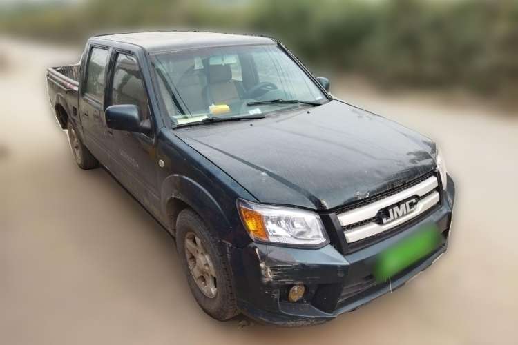 Used JMC Baodian 2016 2.8T New Value-Added Diesel Two-Wheel Drive Extended Cargo Basic Version JX493ZLQ4F Front Right 45 Deg