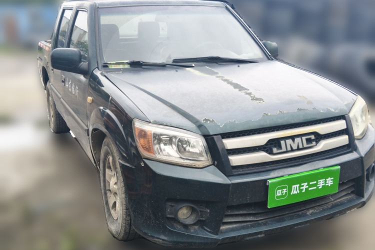 Used JMC Baodian 2016 2.8T New Value-Added Diesel Two-Wheel Drive Standard Cargo Luxury Version JX493ZLQ4G Front Right 45 Deg