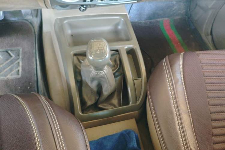 Used JMC Baodian  Gear Lever