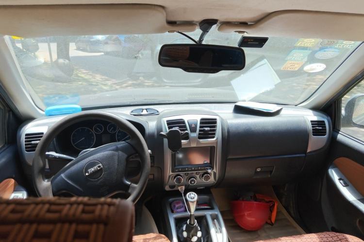 Used JMC Baodian 2016 2.8T New Value-Added Diesel Two-Wheel Drive Standard Version Long Wheelbase – JX493ZLQ4G Headliner