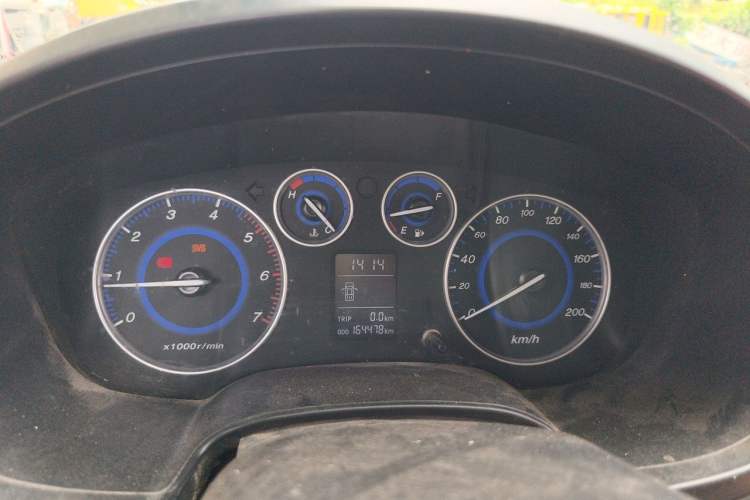 Used JMC Baodian 2016 2.8T New Value-Added Diesel Two-Wheel Drive Standard Version JX493ZLQ4G Instrument Cluster