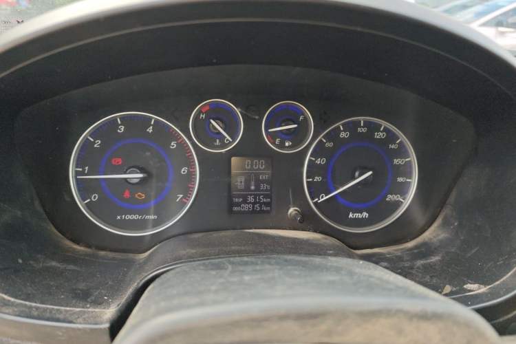 Used JMC Baodian 2016 2.9T PLUS Diesel Two-Wheel Drive Luxury Version 5050 mm Long JX4D30 Instrument Cluster