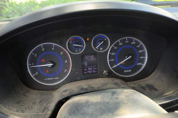 Used JMC Baodian 2016 2.9T PLUS Diesel Two-Wheel-Drive Base Version 5050 mm Long JX4D30 Instrument Cluster