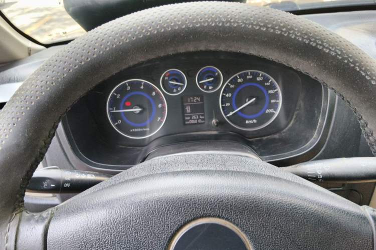 Used JMC Baodian 2016 2.8T New Value-Added Diesel Two-Wheel Drive Standard Version Long Wheelbase – JX493ZLQ4G Instrument Cluster