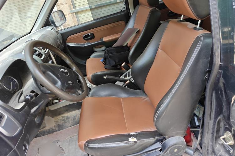 Used JMC Baodian 2016 2.8T New Value-Added Diesel Two-Wheel Drive Standard Version JX493ZLQ4G Left Front Seat